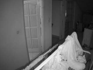 voyeurcam-julmodels-hall-2nd