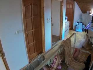 voyeurcam-julmodels-hall-2nd