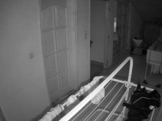 voyeurcam-julmodels-hall-2nd