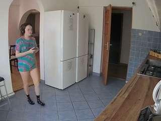 voyeurcam-julmodels-kitchen camsoda How To Be A Cam Girl 