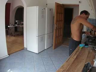 camsoda voyeurcam-julmodels-kitchen