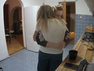 Voyeur House To camsoda voyeurcam-julmodels-kitchen