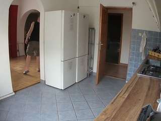 Reale Voyeur camsoda voyeurcam-julmodels-kitchen