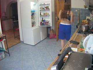Julmodels Kitchen (voyeurcam-julmodels-kitchen) Cam Model Bio - Camsoda