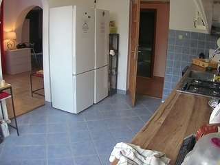 voyeurcam-julmodels-kitchen
