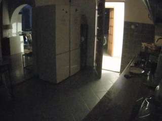 voyeurcam-julmodels-kitchen