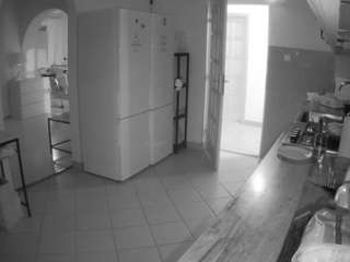 voyeurcam-julmodels-kitchen