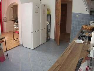 voyeurcam-julmodels-kitchen
