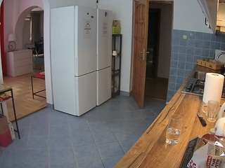 voyeurcam-julmodels-kitchen