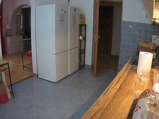 voyeurcam-julmodels-kitchen webcam model