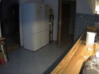 voyeurcam-julmodels-kitchen