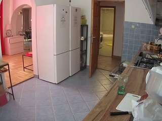 voyeurcam-julmodels-kitchen