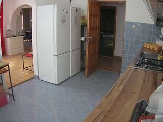 voyeurcam-julmodels-kitchen