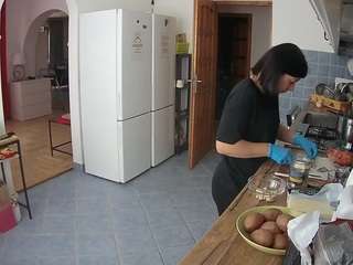 voyeurcam-julmodels-kitchen