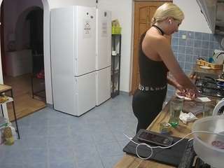 Asshole, Athletic, Bikini, Brown eyes, Cock rating, Dirty talk, Feet, Fetis..., live models 3