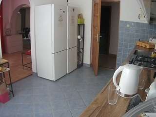 voyeurcam-julmodels-kitchen