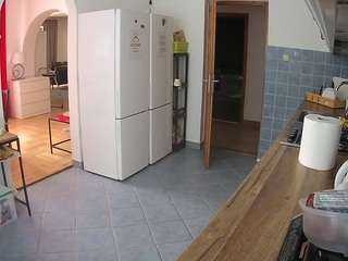voyeurcam-julmodels-kitchen
