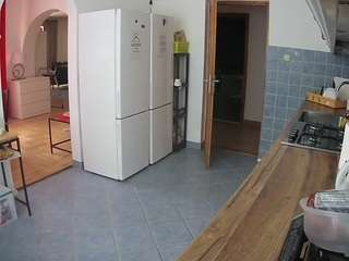 voyeurcam-julmodels-kitchen