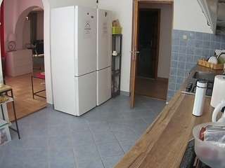 voyeurcam-julmodels-kitchen