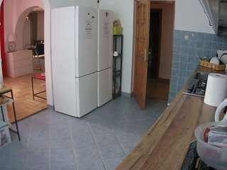 voyeurcam-julmodels-kitchen