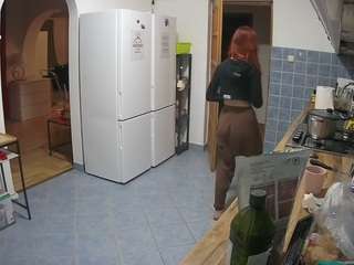 voyeurcam-julmodels-kitchen Webcam Model Profile