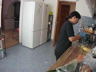 voyeurcam-julmodels-kitchen Webcam Model Profile