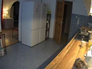 voyeurcam-julmodels-kitchen - Cam en Direct