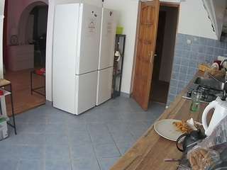 voyeurcam-julmodels-kitchen's Info Image