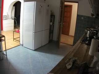 voyeurcam-julmodels-kitchen