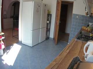 voyeurcam-julmodels-kitchen