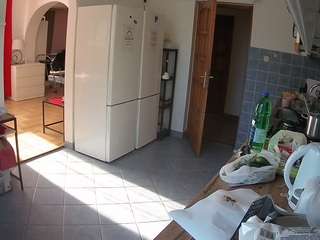 voyeurcam-julmodels-kitchen