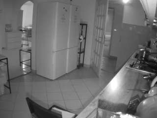 voyeurcam-julmodels-kitchen