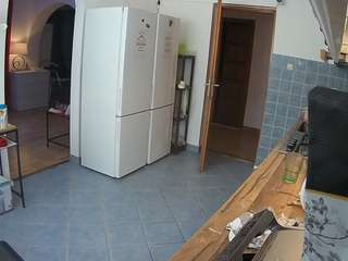 voyeurcam-julmodels-kitchen