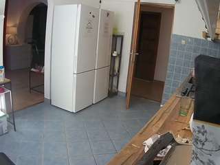 voyeurcam-julmodels-kitchen webcam model