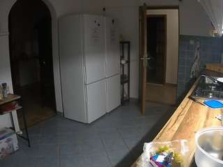 voyeurcam-julmodels-kitchen webcam model