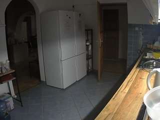 voyeurcam-julmodels-kitchen voyeurcam-julmodels-kitchen