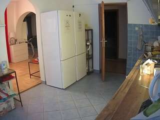 voyeurcam-julmodels-kitchen
