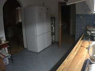 voyeurcam-julmodels-kitchen