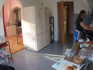 voyeurcam-julmodels-kitchen