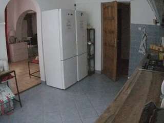 voyeurcam-julmodels-kitchen