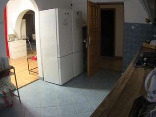 voyeurcam-julmodels-kitchen