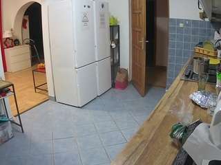 Live Sex Chat with Julmodels Kitchen (@voyeurcam-julmodels-kitchen)