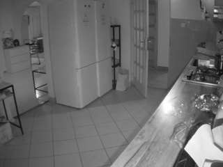 voyeurcam-julmodels-kitchen's CamSoda show and profile