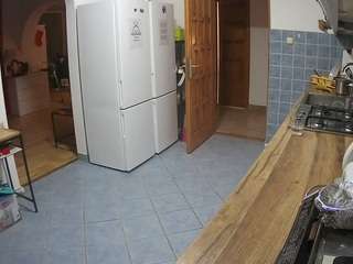 Live Sex Chat with Julmodels Kitchen (@voyeurcam-julmodels-kitchen)