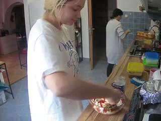 voyeurcam-julmodels-kitchen