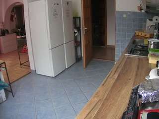 Julmodels Kitchen live webcam on Soda Cams