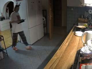 voyeurcam-julmodels-kitchen
