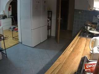 voyeurcam-julmodels-kitchen webcam model