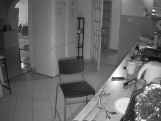 voyeurcam-julmodels-kitchen