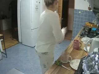 voyeurcam-julmodels-kitchen webcam model